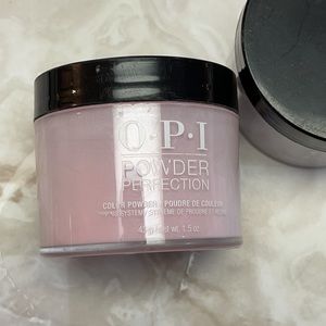 OPI dip powder